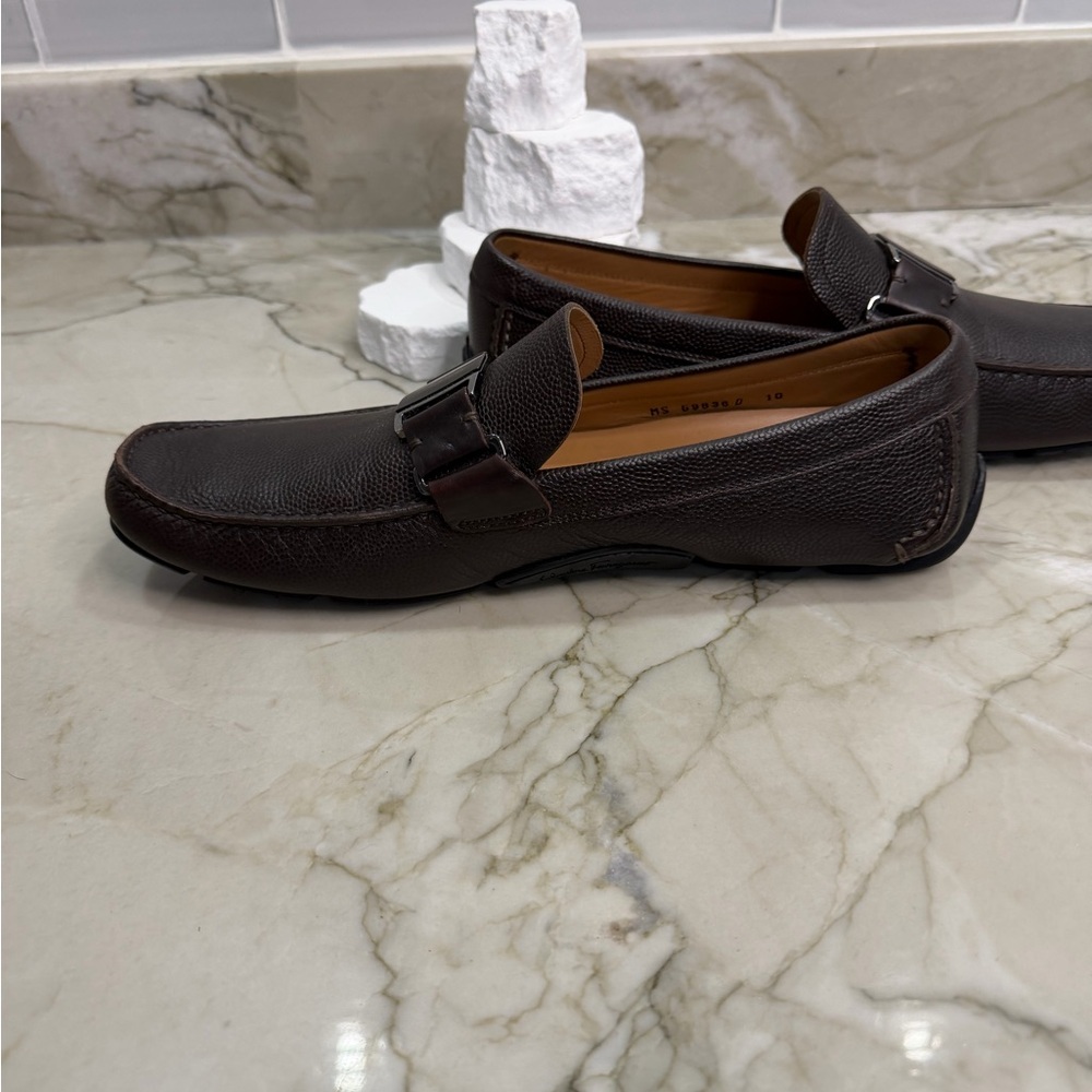 Men’s Salvatore Ferragamo Brown Leather Gancini Driver Loafers – Size 10 - Picture 4 of 9